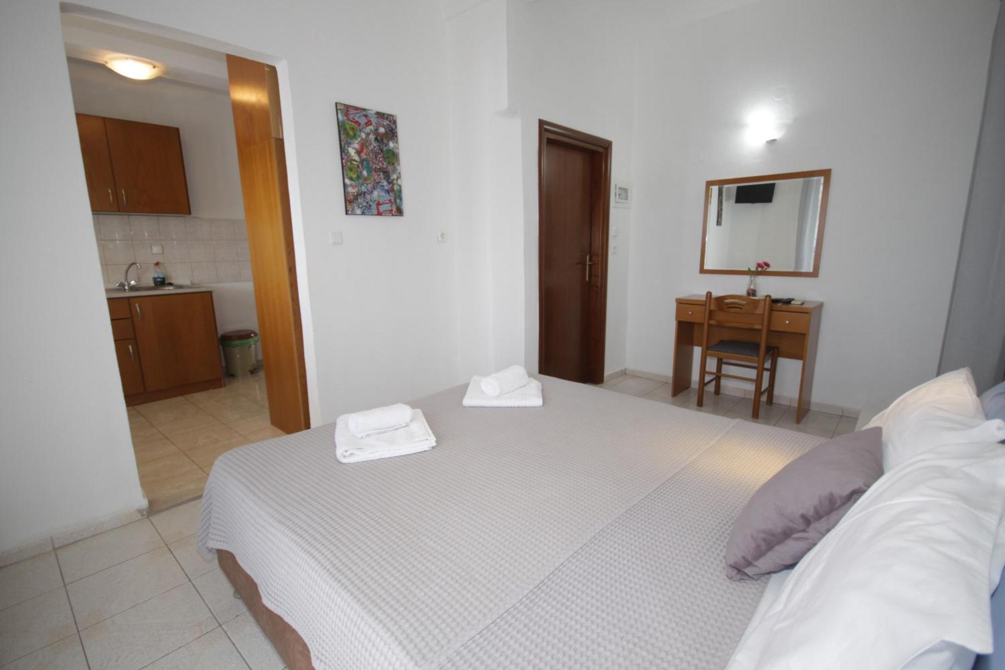Portodream Studios & Apartments Neos Marmaras Esterno foto
