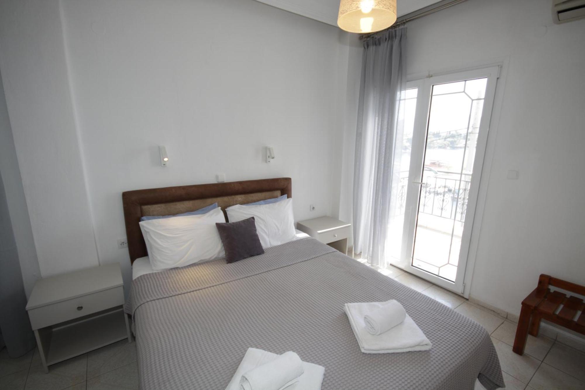 Portodream Studios & Apartments Neos Marmaras Esterno foto