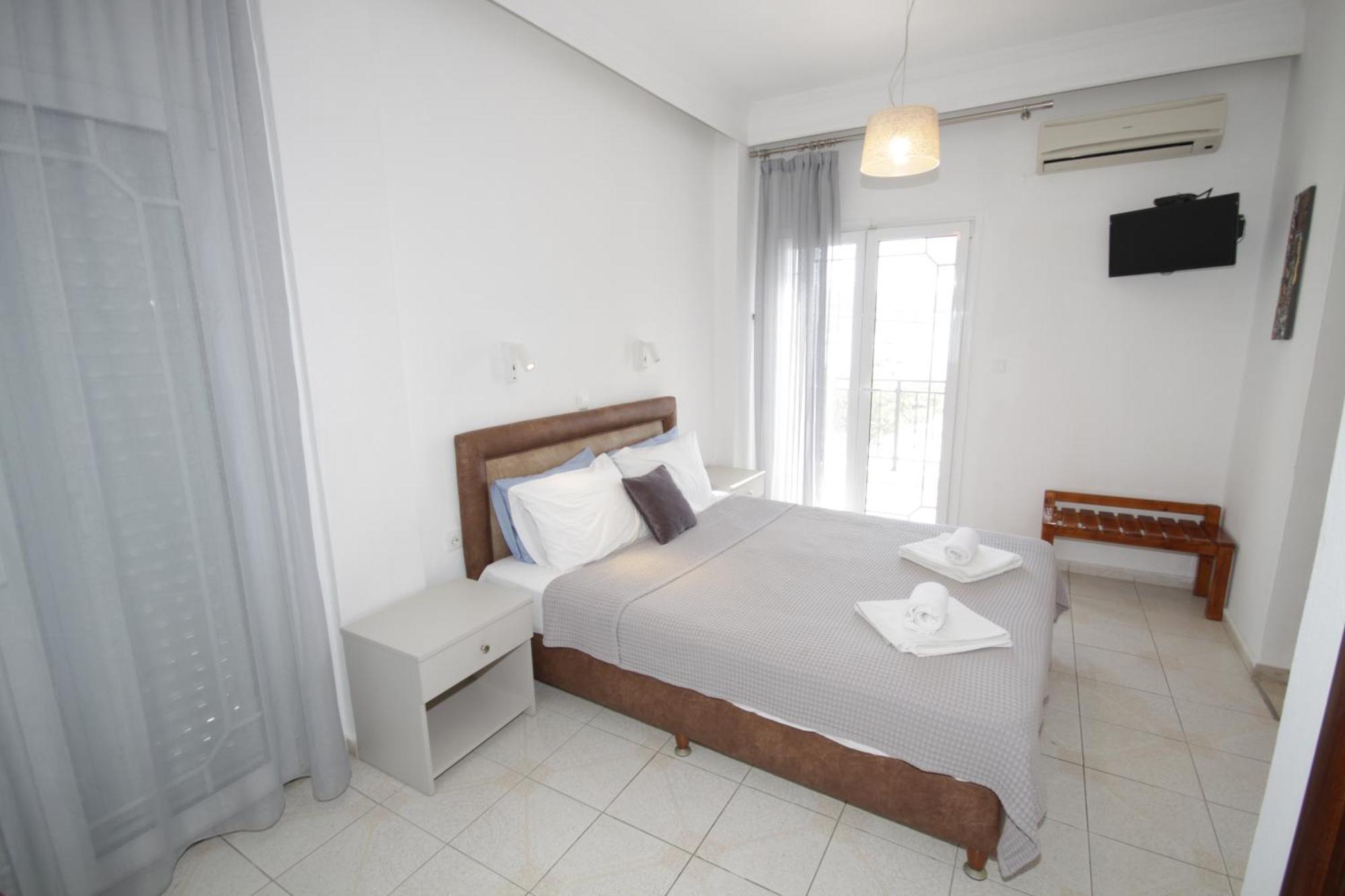 Portodream Studios & Apartments Neos Marmaras Esterno foto