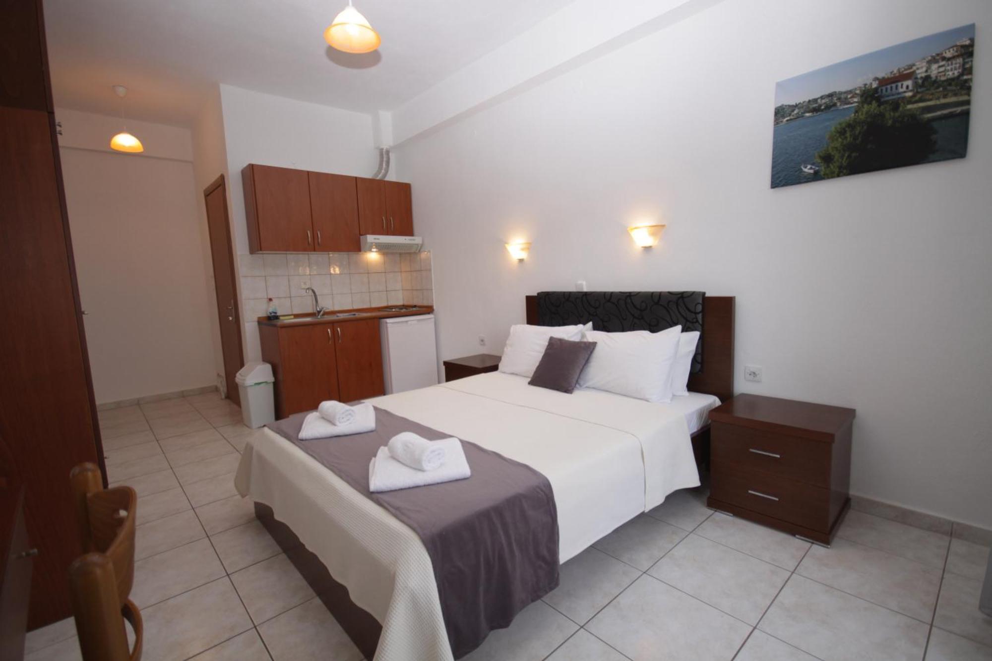 Portodream Studios & Apartments Neos Marmaras Esterno foto
