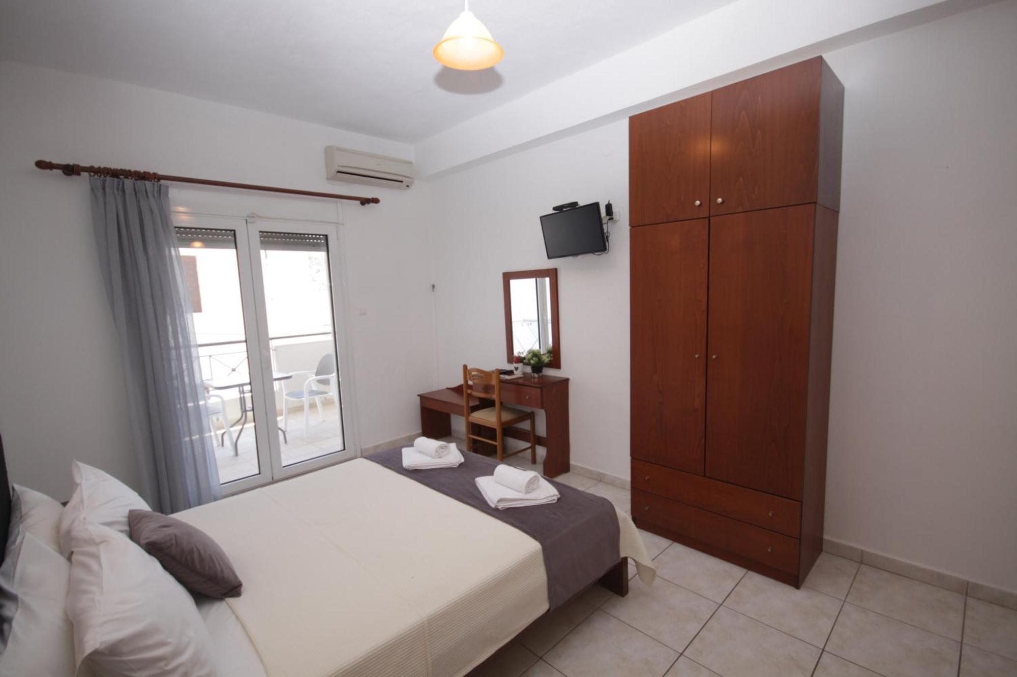 Portodream Studios & Apartments Neos Marmaras Esterno foto